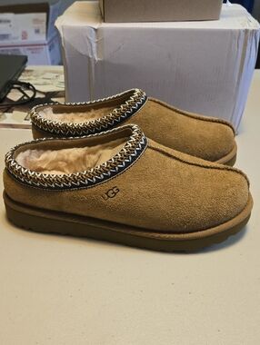 UGG Chestnut Tasman